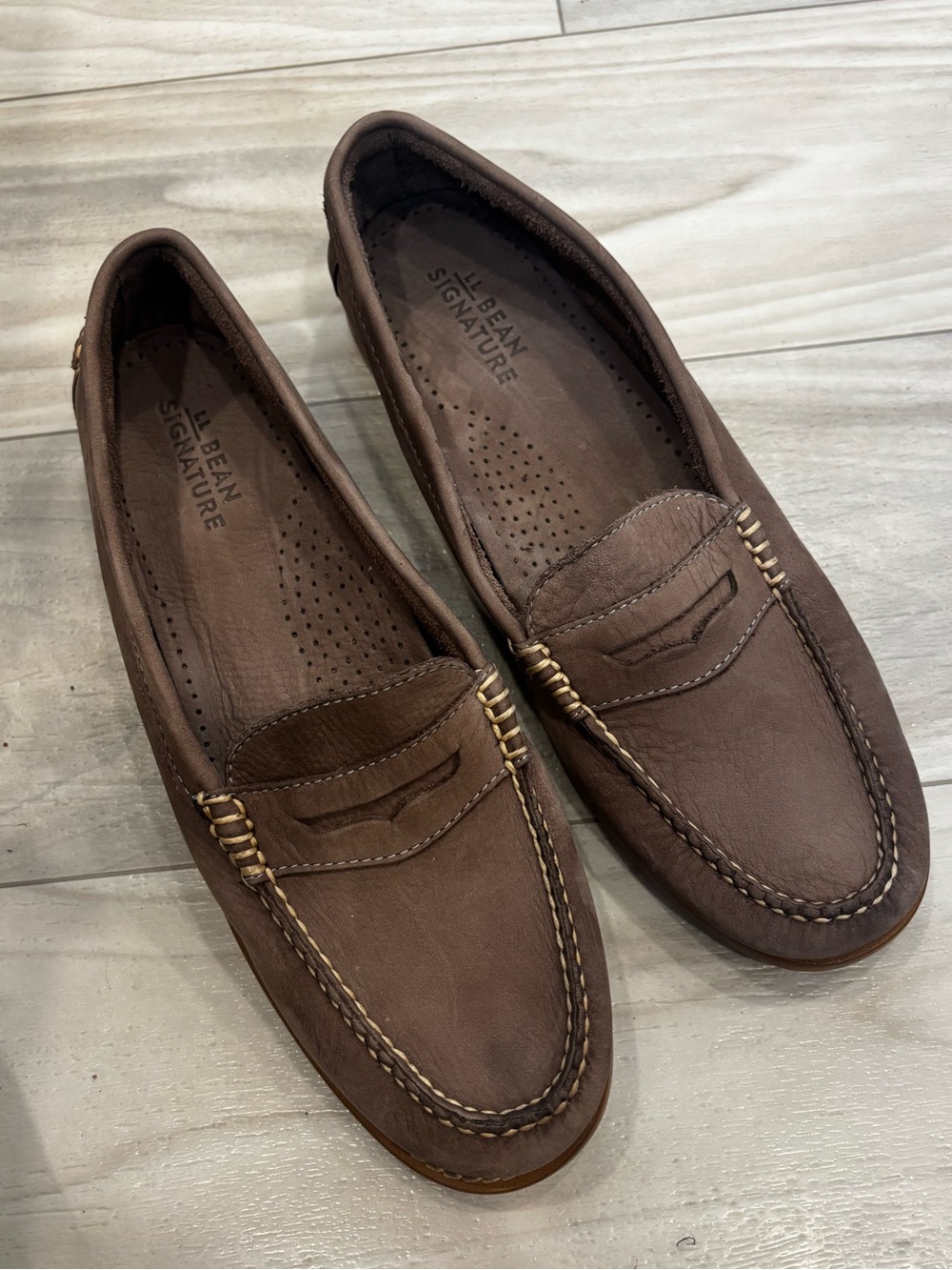 L.L Bean Casco Bay Venetian Loafer Shoes Size 9 Men Leather Coastal Cottagecore